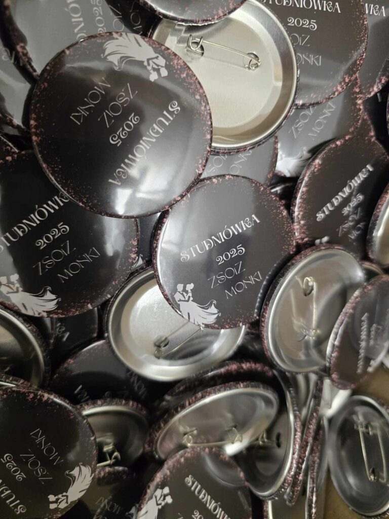 Przypinki studniówka