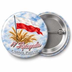 Przypinka 11 Listopada Flaga nad Polami: przypinka na 11 Listopada z napisem 11 Listopada oraz polem gmina (np. Gmina Zalesie) – przód i aluminiowy tył z agrafką