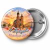 Przypinka 11 Listopada Kościół Mariacki: przypinka na 11 Listopada z napisem 11 Listopada oraz polem miejscowość (np. Kraków 2026) – przód i aluminiowy tył z agrafką