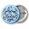 Przypinka Będzie Syn: kolorowa przypinka na baby shower z napisem Będzie syn – przód i aluminiowy tył z agrafką
