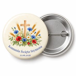 Przypinka na Komunię: drewniany krzyż wśród kłosów, chabrów, rumianków i maków, napis Komunia Święta Szymona – przód i aluminiowy tył z agrafką