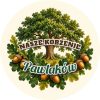 Wzór: Przypinka Nasze Korzenie Żołędzie – napis NASZE KORZENIE i pole nazwisko na pastelowym tle