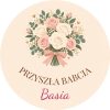 Wzór: Przypinka Przyszła Babcia – napis PRZYSZŁA BABCIA i pole imię na pastelowym tle