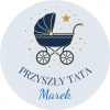 Wzór: Przypinka Przyszły Tata – napis PRZYSZŁY TATA i pole imię na pastelowym tle