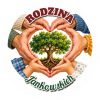 Wzór: Przypinka Rodzina Serce z Dłoni – napis RODZINA i pole nazwisko na pastelowym tle