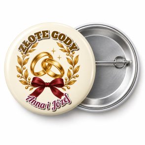 Przypinka Złote Gody z Imionami: kolorowa przypinka na Dzień Seniora z napisem ZŁOTE GODY oraz polem imiona (np. Anna i Józef) – przód i aluminiowy tył z agrafką